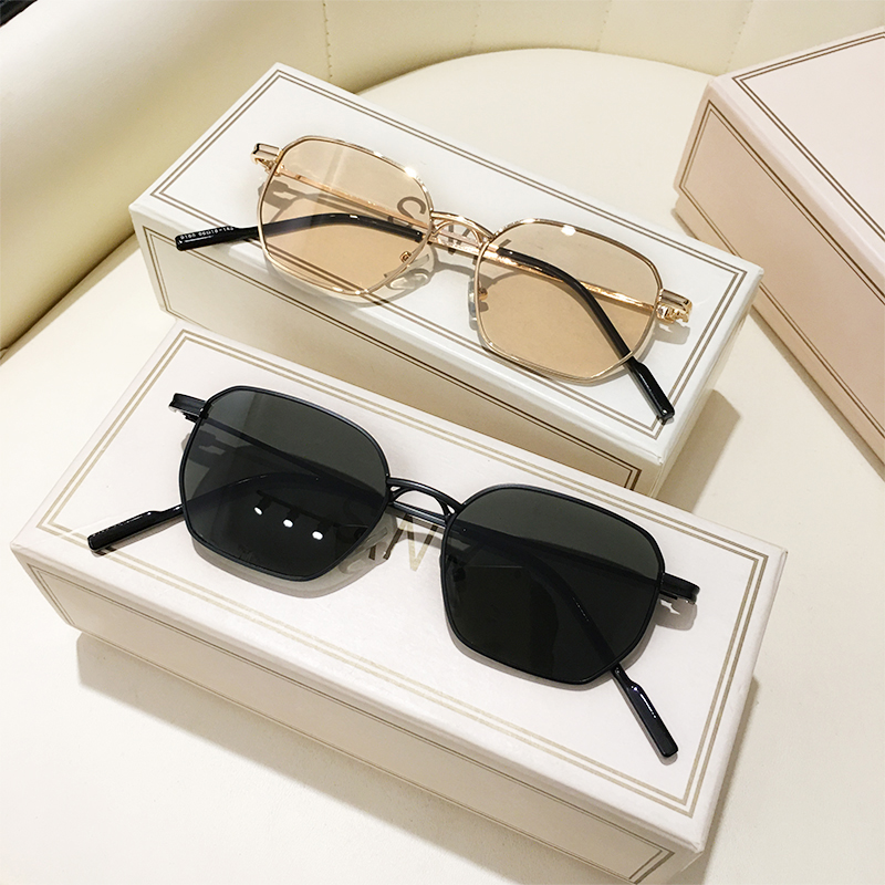 Men'S Vacation Accessories - 레트로 금속 직사각형 프레임 선글라스, 2021
